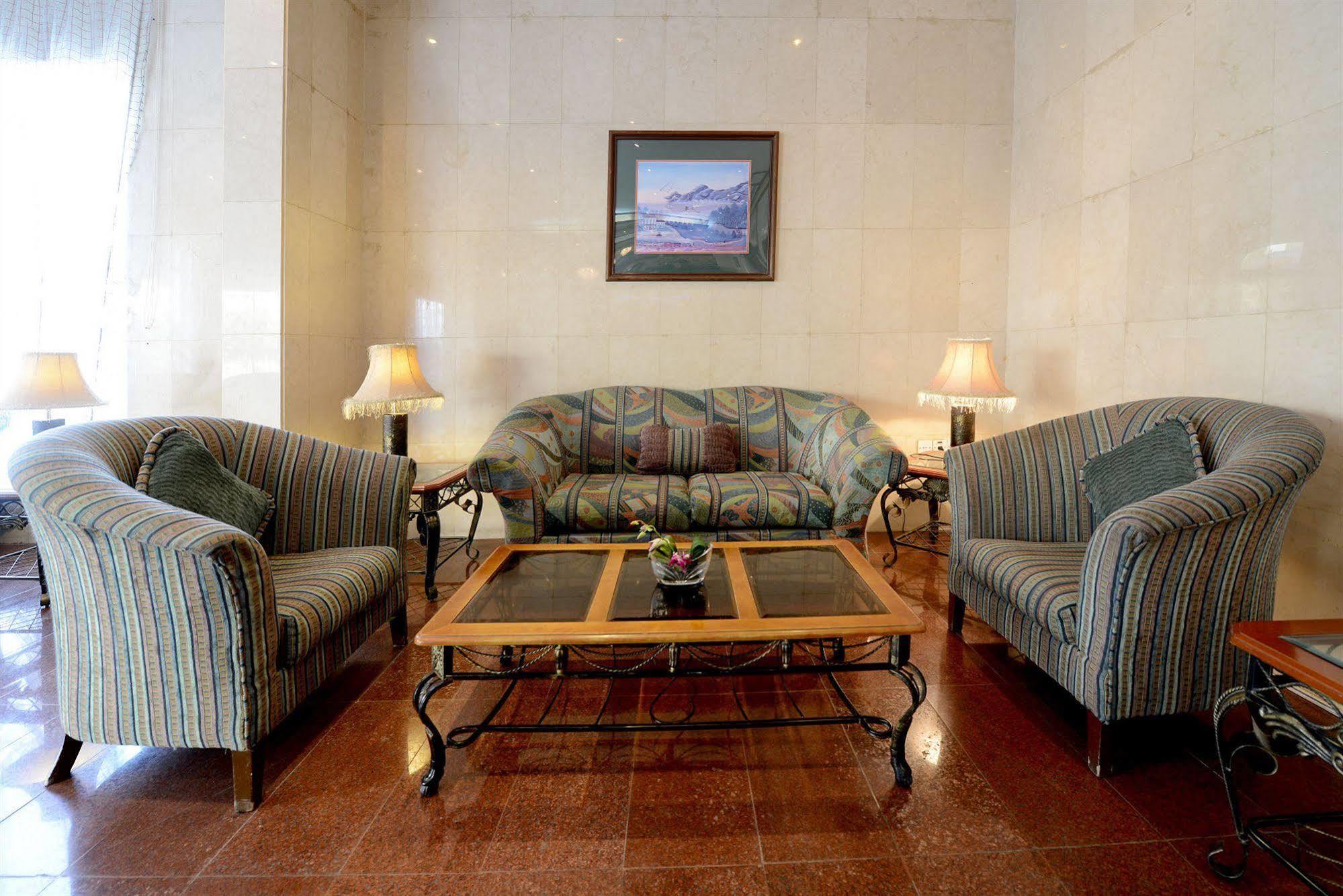 Boudl Al Olaya Hotel Riyadh Bagian luar foto
