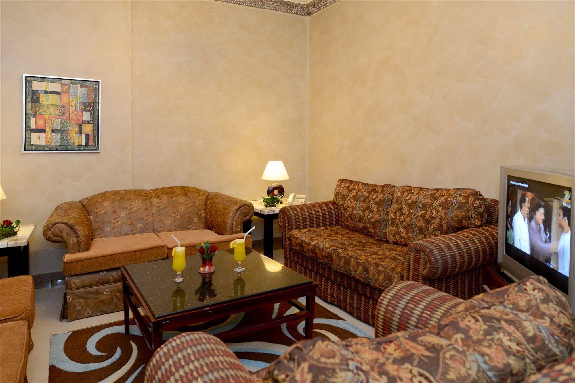 Boudl Al Olaya Hotel Riyadh Bagian luar foto